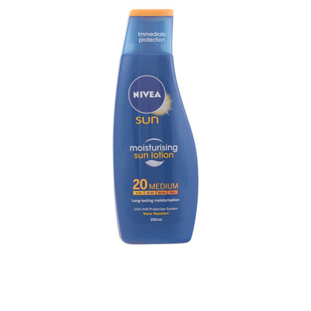 SUN PROTEGE&HIDRATA leche SPF20 200 ml by NIVEA for Unisex