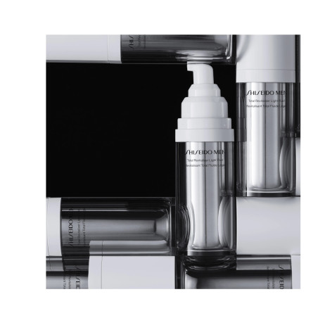 Fluido Ligero Revitalizante Total para Hombre 70 ml