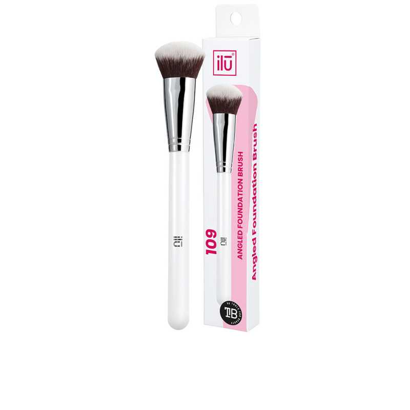 FOUNDATION brocha angular 109 1 u by ILU for Woman FOUNDATION brocha angular 109 1 u by ILU for Woman