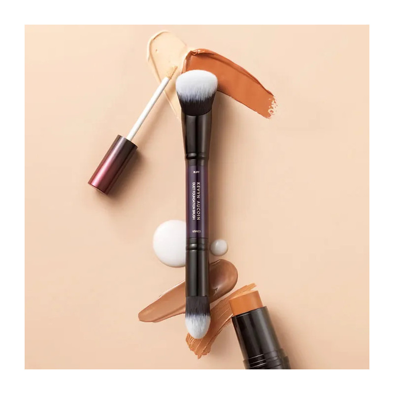 Kevyn Aucoin Duet Foundation Pinsel