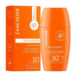 Fluido matificante con color SUN SENSITIVE SPF50 30 ml