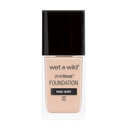 Base Wet N Wild Photofocus Nude Ivory